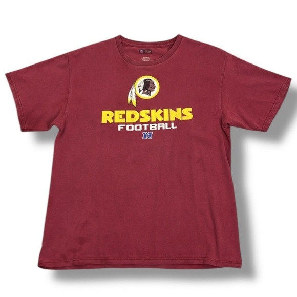 Old Logo Mens L Washington Redskins NFL Football Graphic T Shirt Commanders - Picture 1 of 16